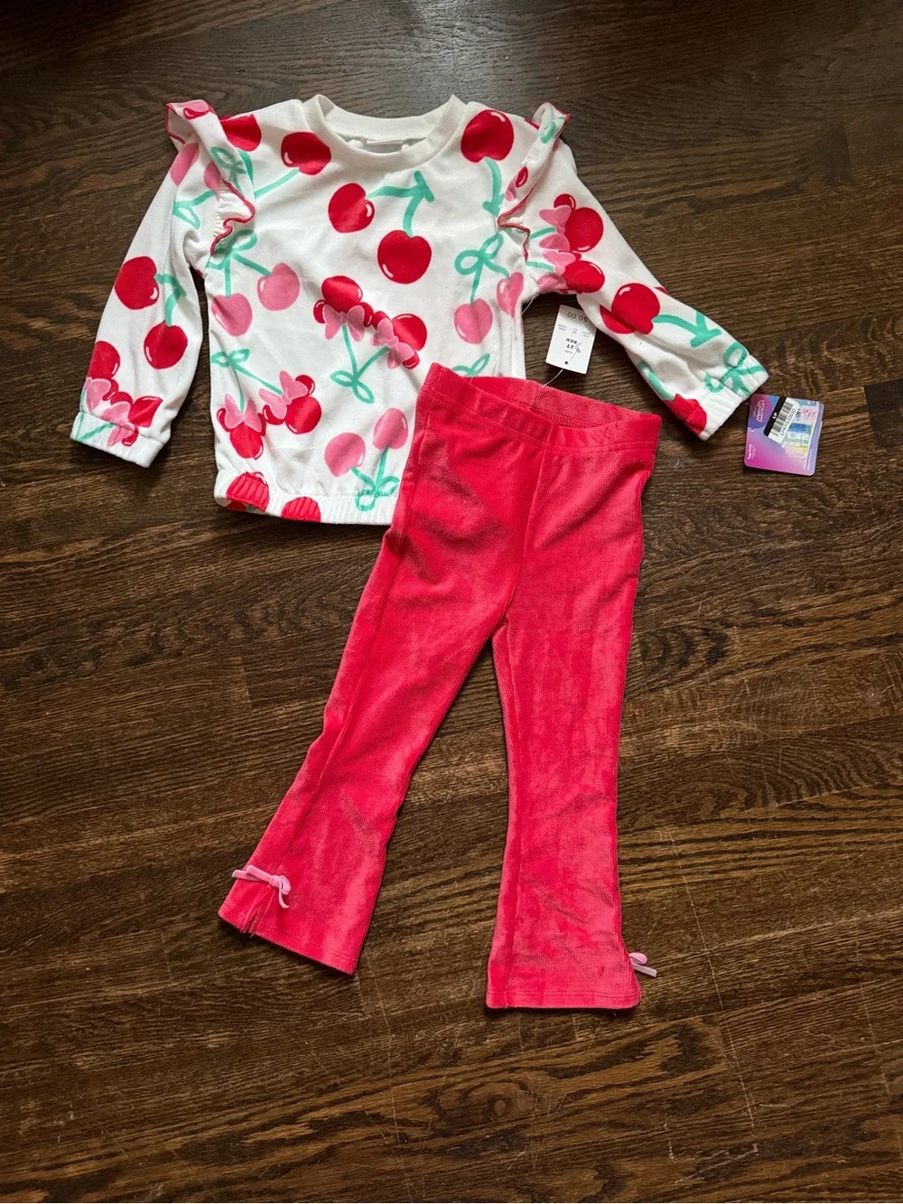 Disney Minnie Mouse Toddler Girls' Velour Cherry Print Set